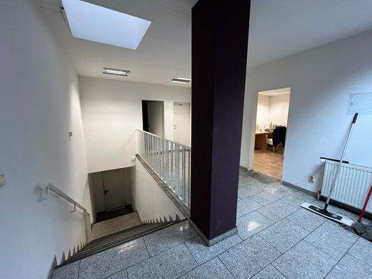Büroräume, Treppenhaus, OG