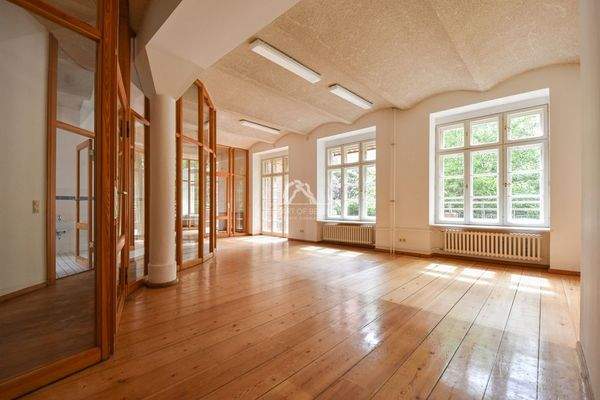 Räumlichkeiten / premises