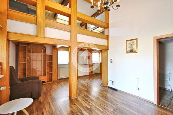 Das Wohn-/ Esszimmer (Blick 2)