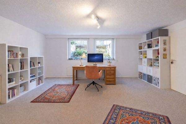 Zimmer im Souterrain