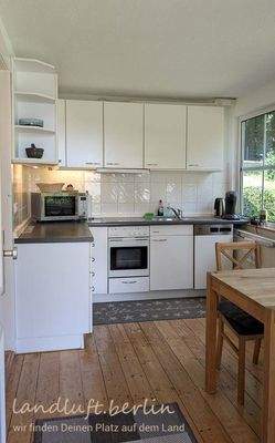 Küche im kleinen Wohnhaus.jpg