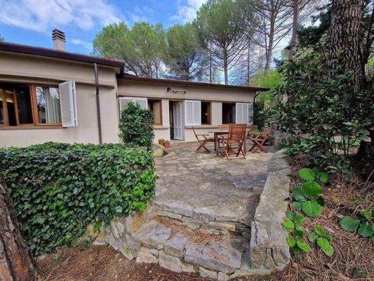 -12_Bauhausstil Toskana.jpg