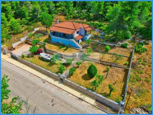 f8df421e1730499cbd6d84ea0cfca506-original