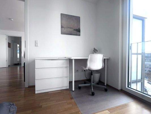 Büro / Kinderzimmer