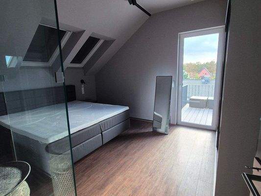 251030 - Schlafzimmer (2).jpg