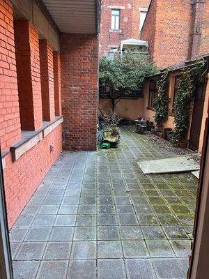 Hinterhof mit Teresse