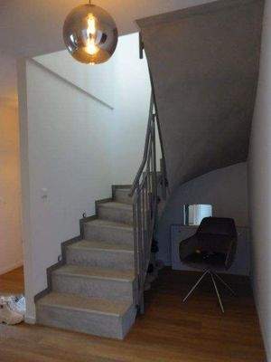 Treppe zum Obergeschoss