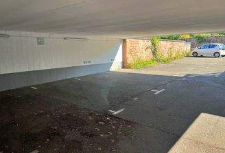 Parkplatz 1. Ansicht.jpg