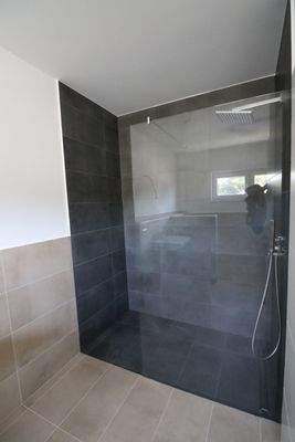 Ebenerdige Dusche