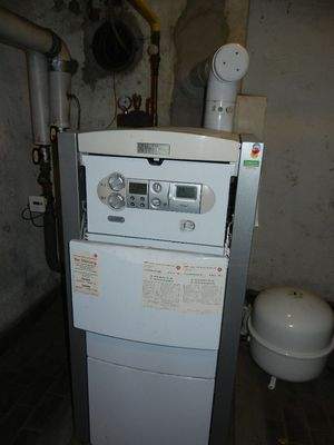 Moderne Heizungsanlage.JPG