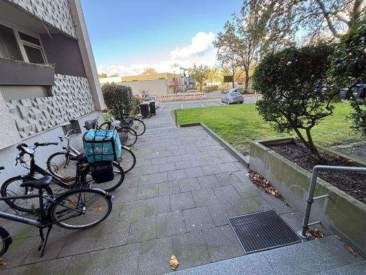 Zuweg zum Hauseingang