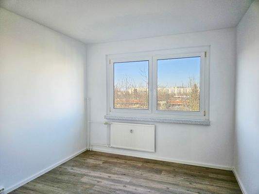 Zimmer groß, Fenster.jpg