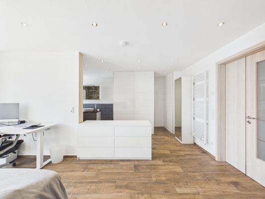 Schlafzimmer/Badezimmer