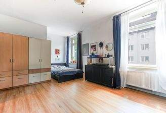 Schlafzimmer 2