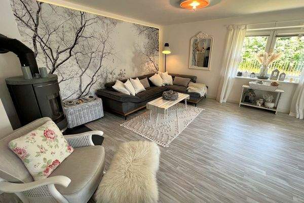 Wohnzimmer mit Kaminofen