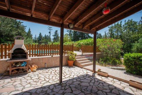 Kreta, Gavalochori: Ruhige traditionelle Villa, bezugsfertig, zu verkaufen