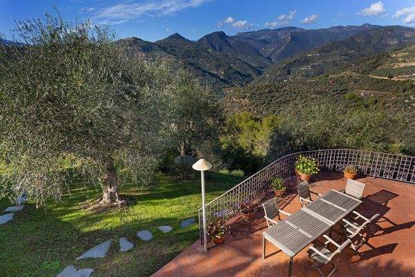 DA815_24 TERRA ITALIA IMMOBILIEN_REAL ESTATE_FOR S