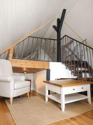 Dachausbau Maisonette - KI