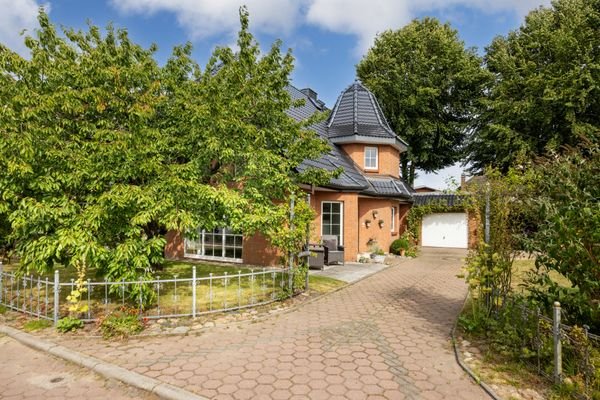 Einfamilienhaus mit Einliegerwohnung in Ribnitz DAHLER Rostock