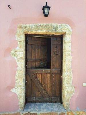 Kreta – Charmantes, 200 Jahre altes Steinhaus mit Pool, Garten und Bergblick zu verkaufen