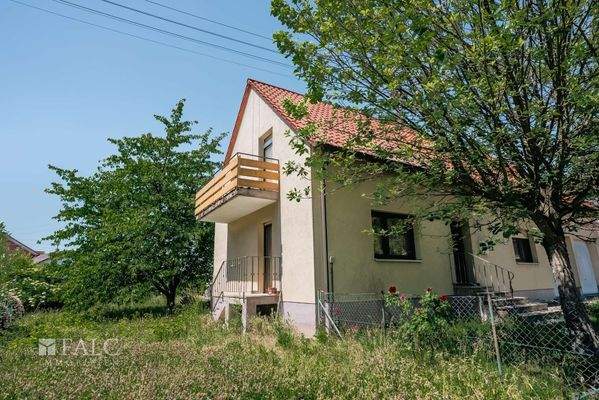 Aussenansicht Seitlich Haus