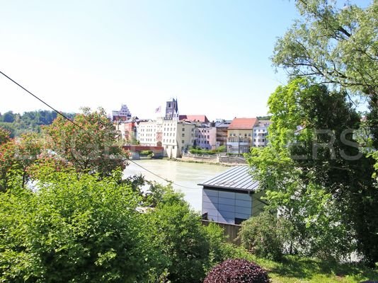 Wunderschöner Blick auf die Stadt und Inn