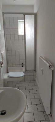 Tageslichtbad mit Dusche