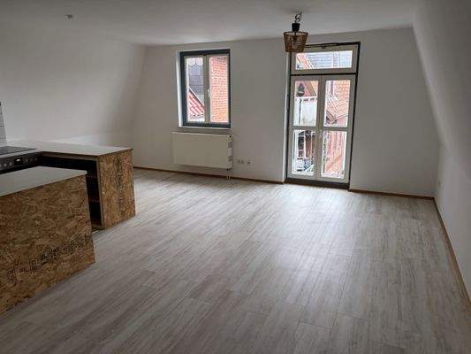 OG - Wohnraum mit Küchenzeile Ansicht 1