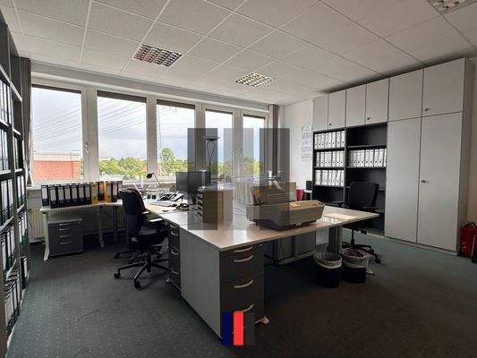 Büro Innenansicht 1