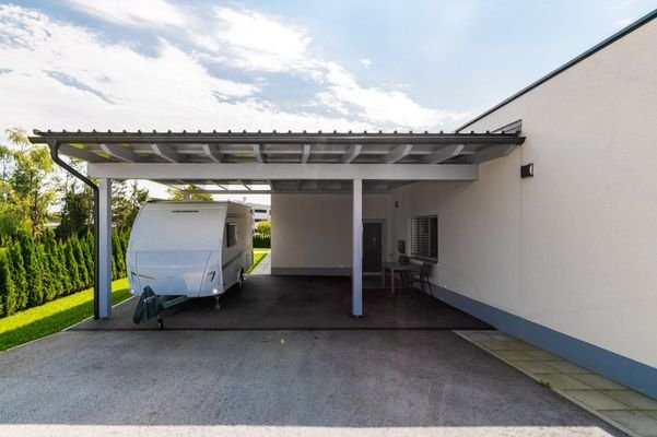 Löwen-Immobilien-Gewerbeobjekt-Büroräume-Gemeinsch