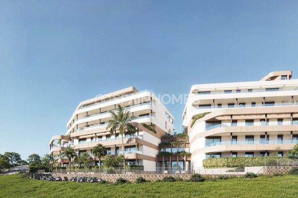 New Flats Near Estepona Golf Courses in Malaga