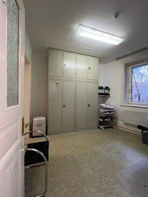 großzügige Büroräume