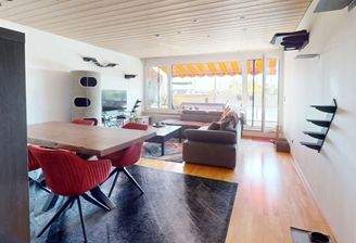 Wohnzimmer und Essbereich