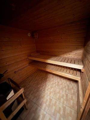 KG mit Sauna 3.jpg