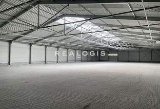 Halle_Innenansicht 1