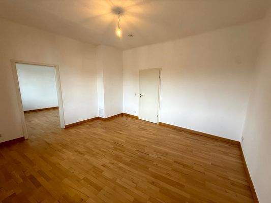 Kinderzimmer 1 Bild 2.jpg