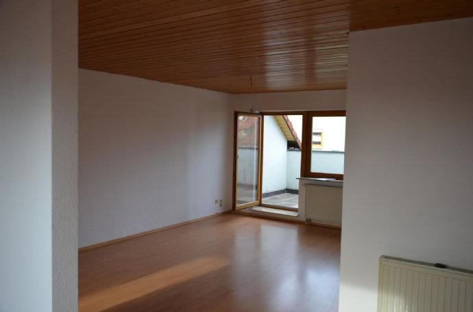 2-Zimmer-Wohnung ab 01.06.2023 in Pirna zu vermieten