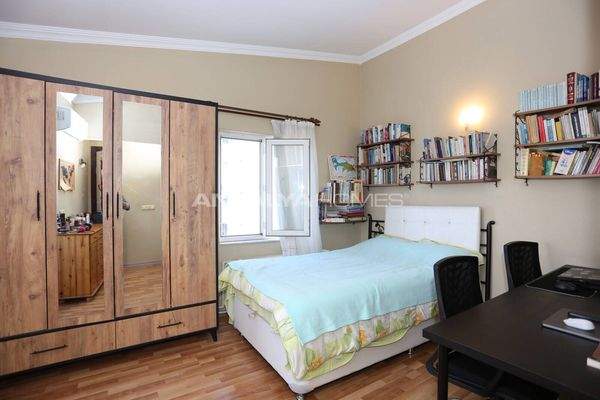 Duplex 3-Bedroom Apartment for Sale in Antalya Muratpasa