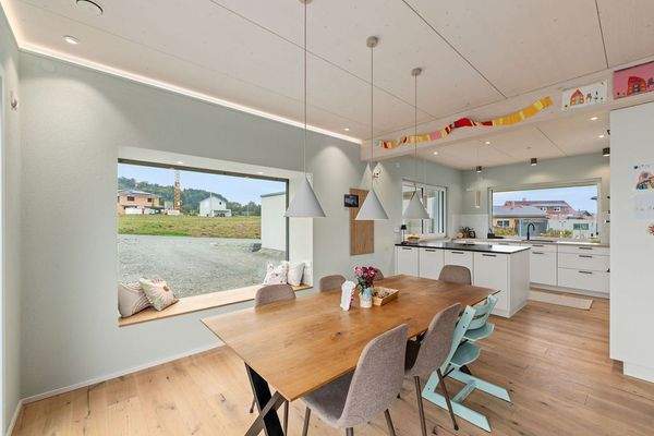 Lichtdurchfluteter Wohnbereich