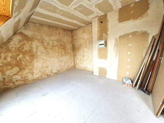 29. Obere Etage, Zimmer.jpg