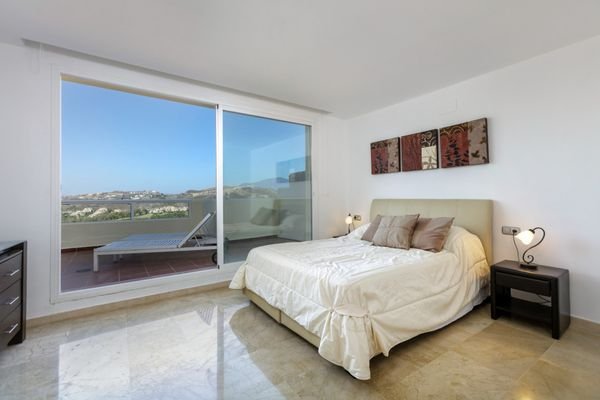 Photo: Duplex Penthouse in Benahavis