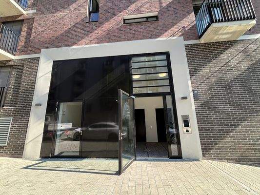 Eingang Haus B Rosenstein