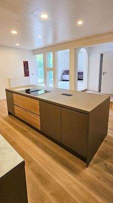 Küche und Blick Wohnzimmer