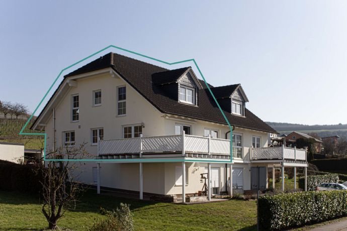 Gepflegte und renovierte Maisonette Wohnung in Nittel