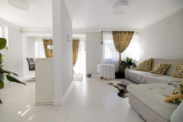 Wohn- und Esszimmer OG