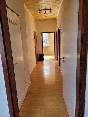 Flur Richtung kleinem Zimmer