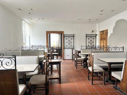 2. Gastraum Ansicht 1