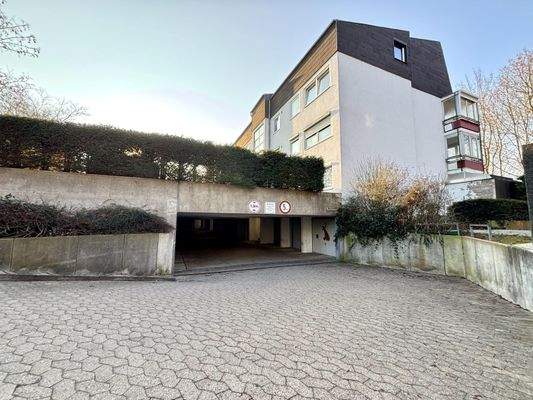 Zufahrt Tiefgaragenanlage