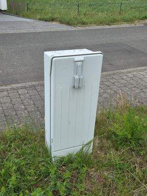 Stromanschluss auf dem Grundstück