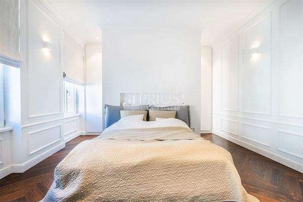 Prius_Kamera_Keplerstraße_FFM-